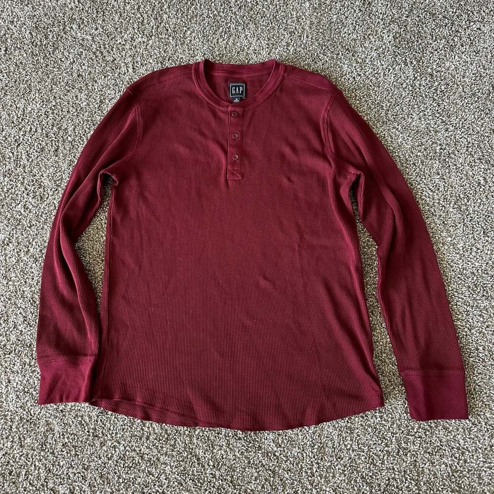 Gap Men’s Burgundy Longsleeve
